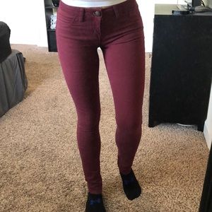 Refuge low rise burgundy jeans size 0